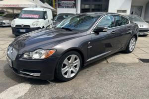 Jaguar XF 2.7D V6 Premium Luxury