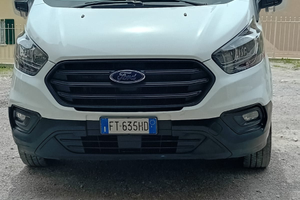 Autocarro Ford E-TRANSIT