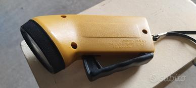 torcia a carica manuale Knijpkat