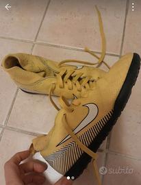 Scaroe calcetto 33 Nike