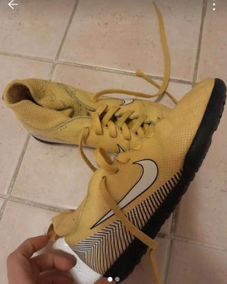 Scaroe calcetto 33 Nike