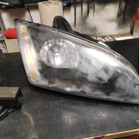 Fanali Ford Focus II [2007]