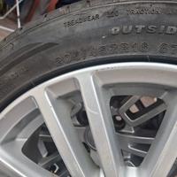 cerchi  in lega con gomme