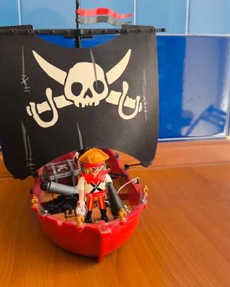 Playmobil 5298 Nave Pirata con Cannone e Forziere