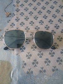 occhiale da sole