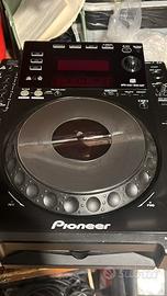 Pioneer CDJ 900