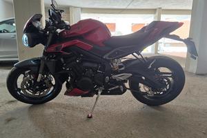 Triumph Street Triple 765 RS