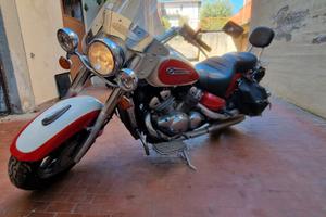 Yamaha Royal Star XVZ 1300 Aanno 2001