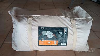 Tenda da campeggio e accessori .