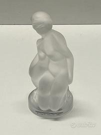 Statuetta in cristallo “Lalique”