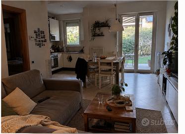 TRADATE – BILOCALE DI 70 MQ CON GIARDINO PRIVATO