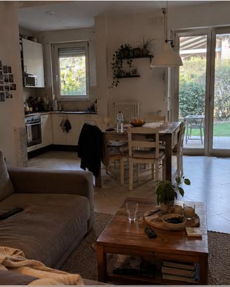 TRADATE – BILOCALE DI 70 MQ CON GIARDINO PRIVATO