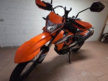 ktm 690 enduro r 