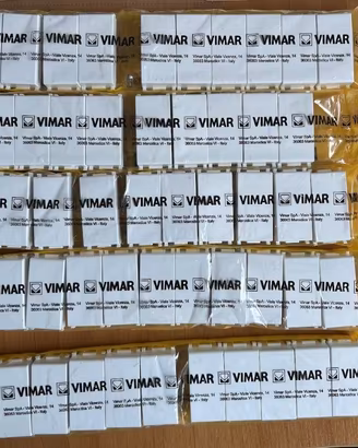 COPRIFORO VIMAR PLANA 50 pezzi