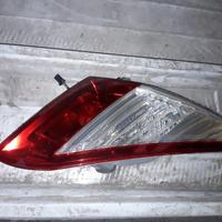 STOP POSTERIORE SINISTRO INTEGRATO NEL PORTELLO RE