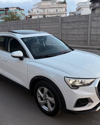 Audi Q3 35 TDI quattro S tronic/TETTO/PELLE/FULL