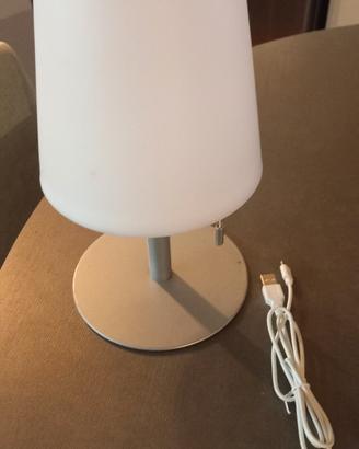 lampada per esterno ricaricabile usb