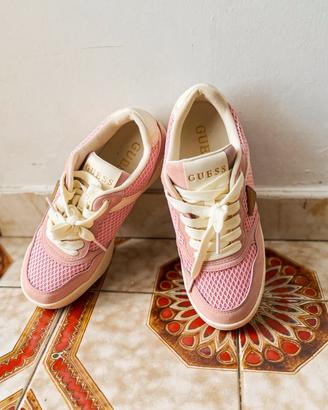 Scarpe Guess