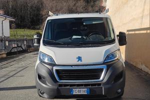  furgone Peugeot boxer 