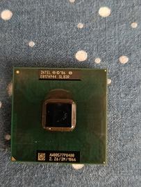 Intel Core 2 Duo P8400 2,26 Ghz socket P