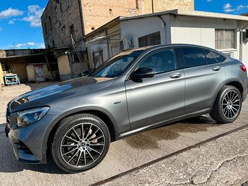 Mercedes GLC Copué 350e 4 Matic