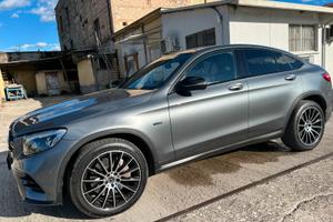 Mercedes GLC Copué 350e 4 Matic
