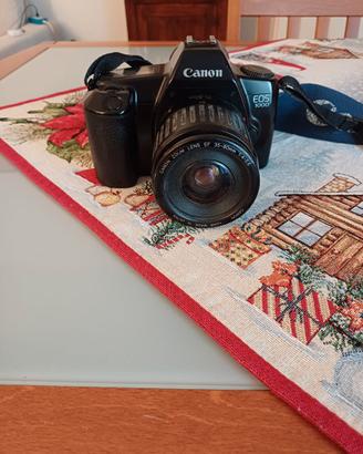 Canon EOS1000 reflex autofocus