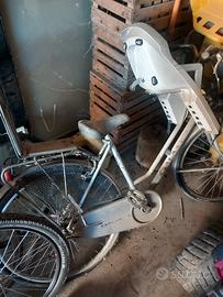 bici donna con 2 seggiolini