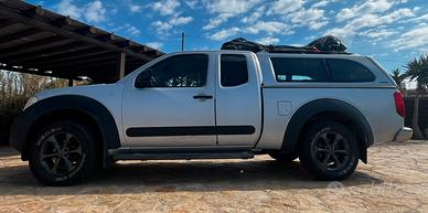 Nissan Navara 2.5 dCi king cab