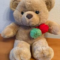 Orsetto di Peluche con pom pom