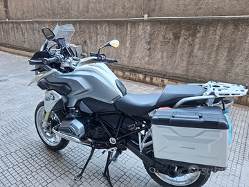 R 1200 gs