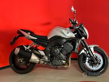 Yamaha FZ1 - 2013