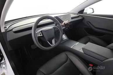 TESLA Model 3 NV35 RWD Premium