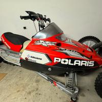 Motoslitta Polaris Edge 800