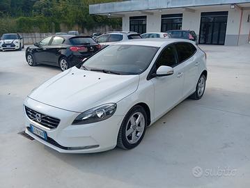 Volvo V40 " KM CERTIFICATI "