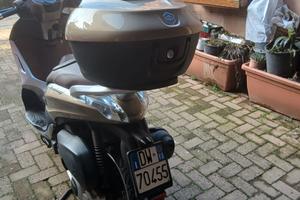 Piaggio Beverly 300