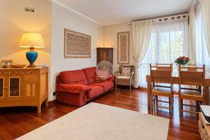 2 LOCALI A ROMA