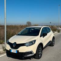 Captur 1.5 dCi 90cv 2018 111.000 km Cinghia nuova