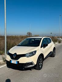 Captur 1.5 dCi 90cv 2018 111.000 km Cinghia nuova