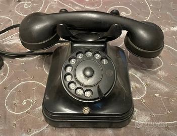 Telefono a disco in bachelite