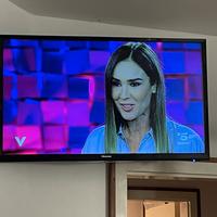 Tv Hisense 32 smart