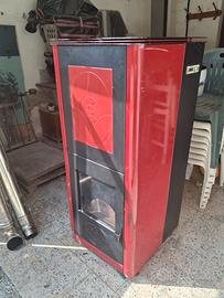 caldaia a pellet  per termosifoni e ACS