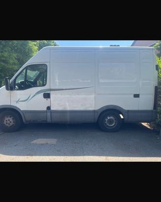 furgone ivecoDaily