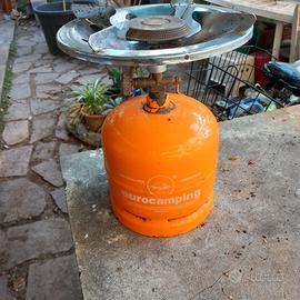 Bombola e  fornelllo da campeggio