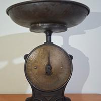Bilancia da cucina antica 