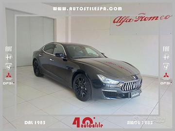 Maserati Ghibli Hybrid 2.0 330cv 48v MHEV L4 ...