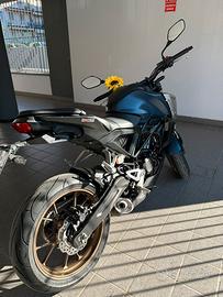 HONDA CB 125r