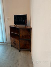 Mobiletto angolare, 105x 50x79.