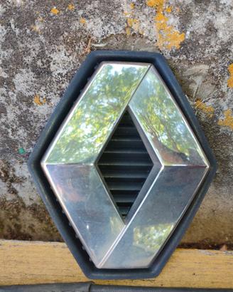 Mostrina logo stemma Renault Scenic serie 2(03-09)