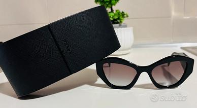 OCCHIALI DA SOLE PRADA MODELLO FEMMINILE